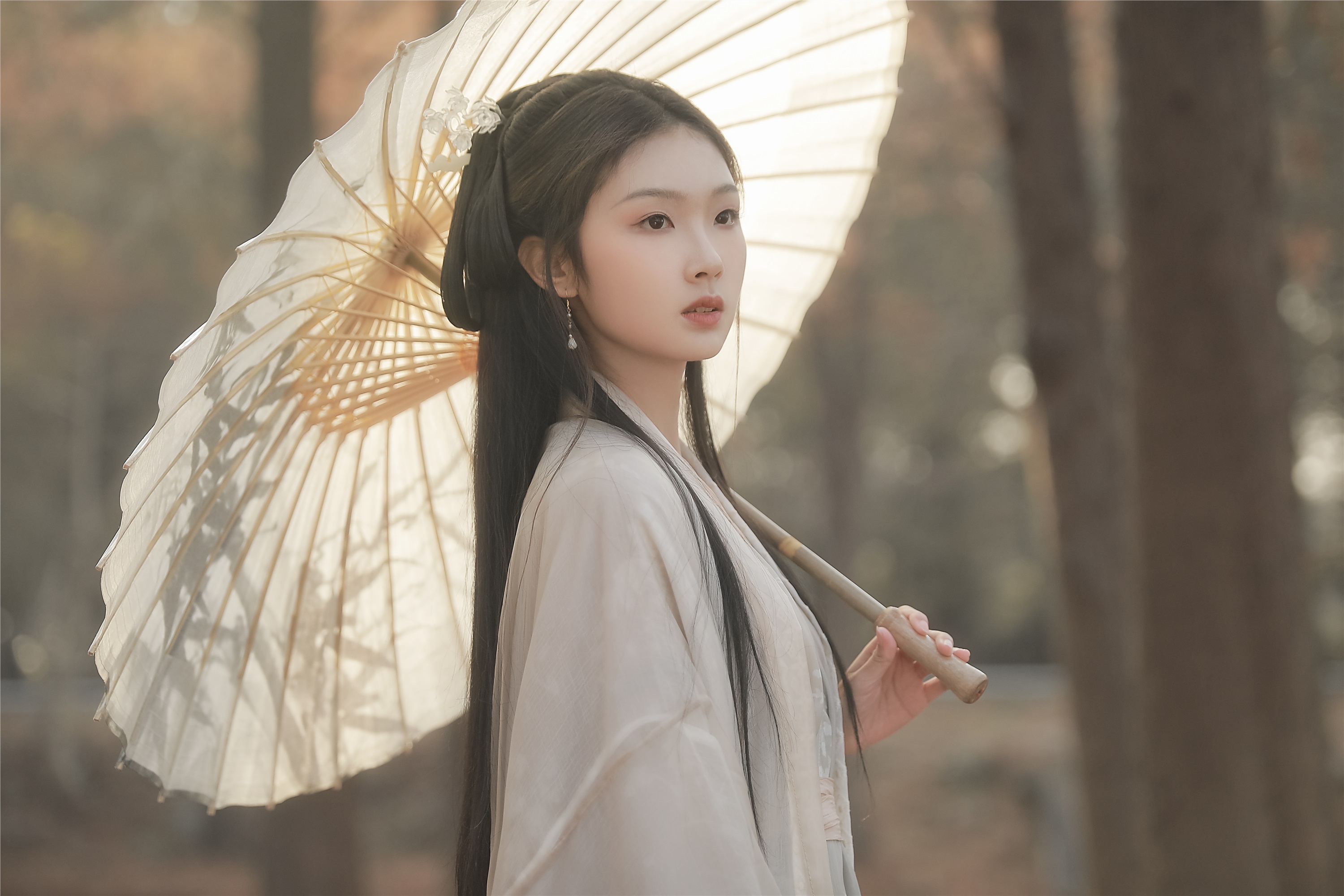 YITUYU艺图语 2025.01.28 叹秋 溱溱